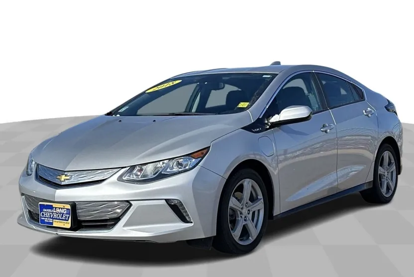 2018 Chevrolet Volt LT photo 1