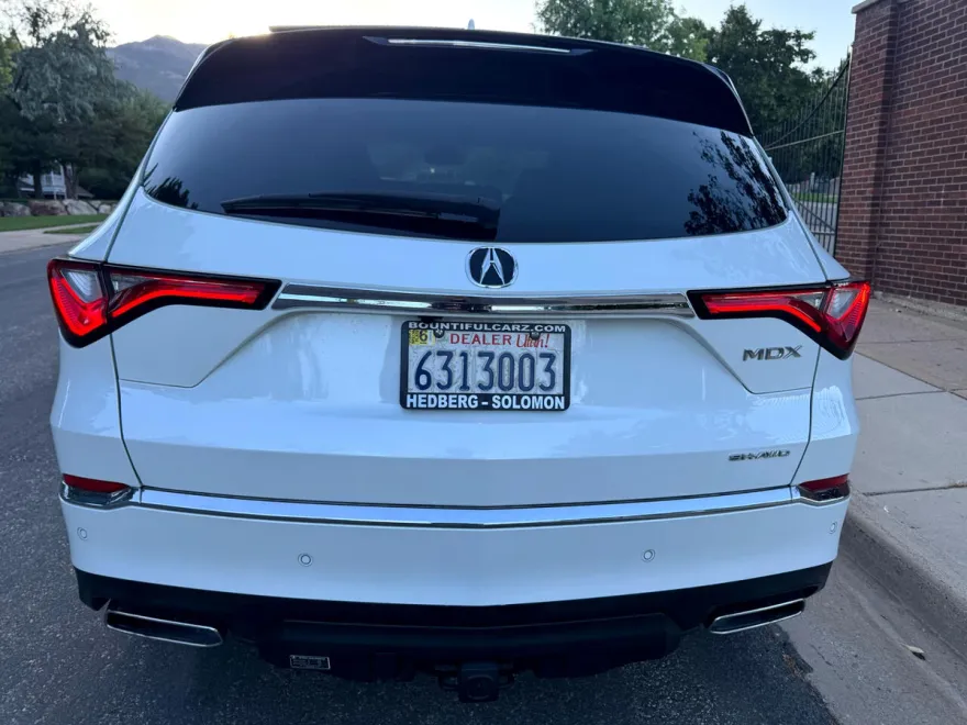 2022 Acura MDX Sport Advance photo 1