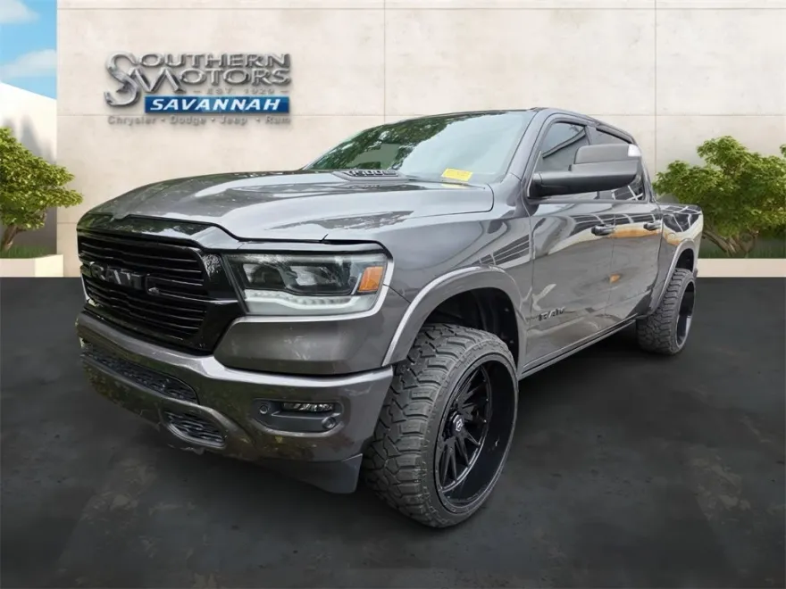 2022 Ram 1500 Laramie photo 1