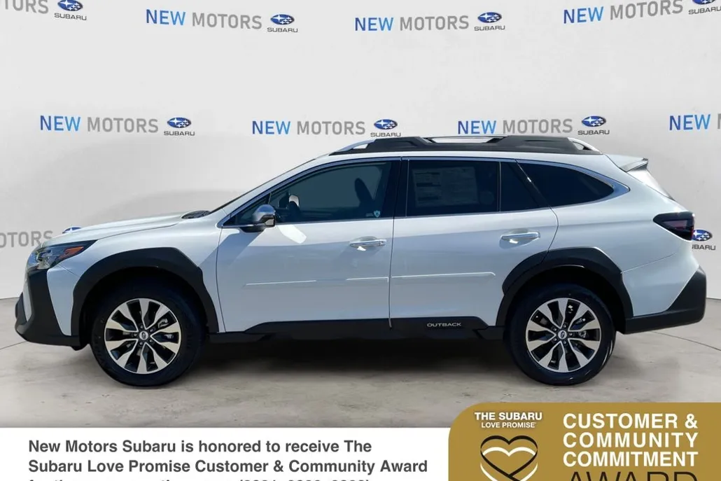 2025 Subaru Outback Touring XT photo 1