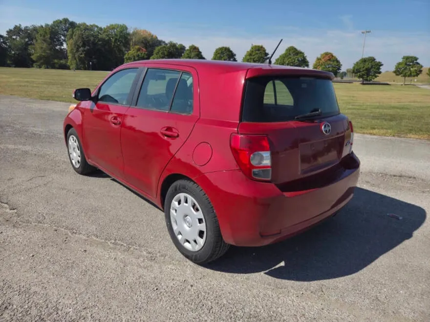 2009 Scion xD Base photo 1
