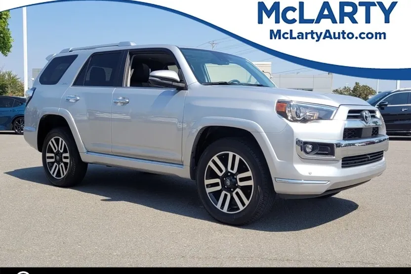 2023 Toyota 4Runner Limited photo 1