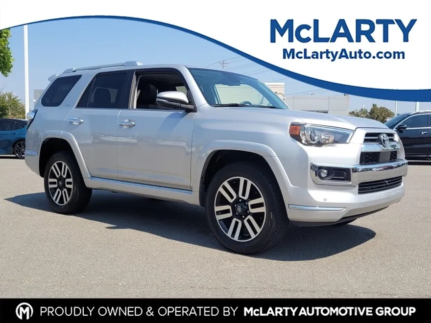 2023 Toyota 4Runner Limited photo 1