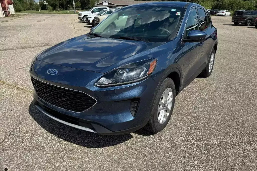 2020 Ford Escape SE photo 1