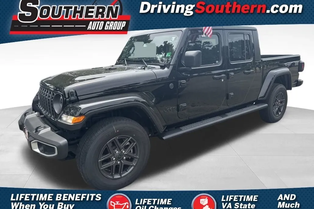 2024 Jeep Gladiator Sport photo 1