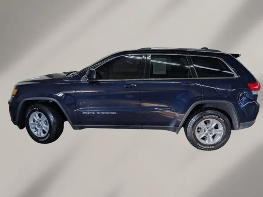 2017 Jeep Grand Cherokee Laredo photo 1