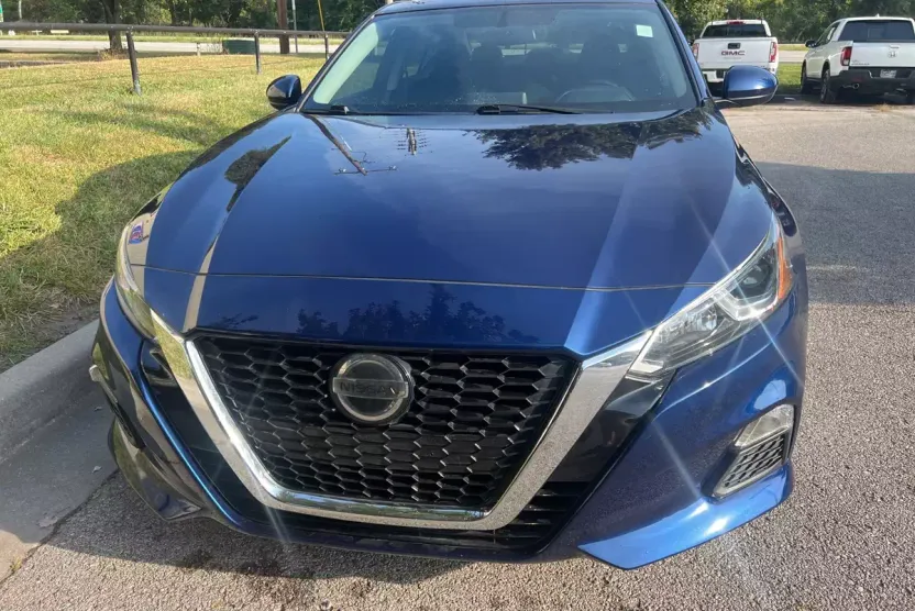 2020 Nissan Altima 2.5 S photo 1