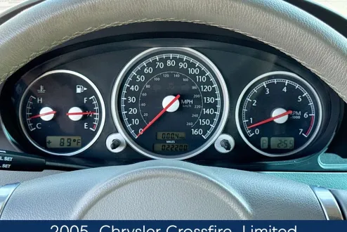 2005 Chrysler Crossfire Limited photo 3
