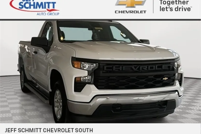 2024 Chevrolet Silverado 1500 photo 1