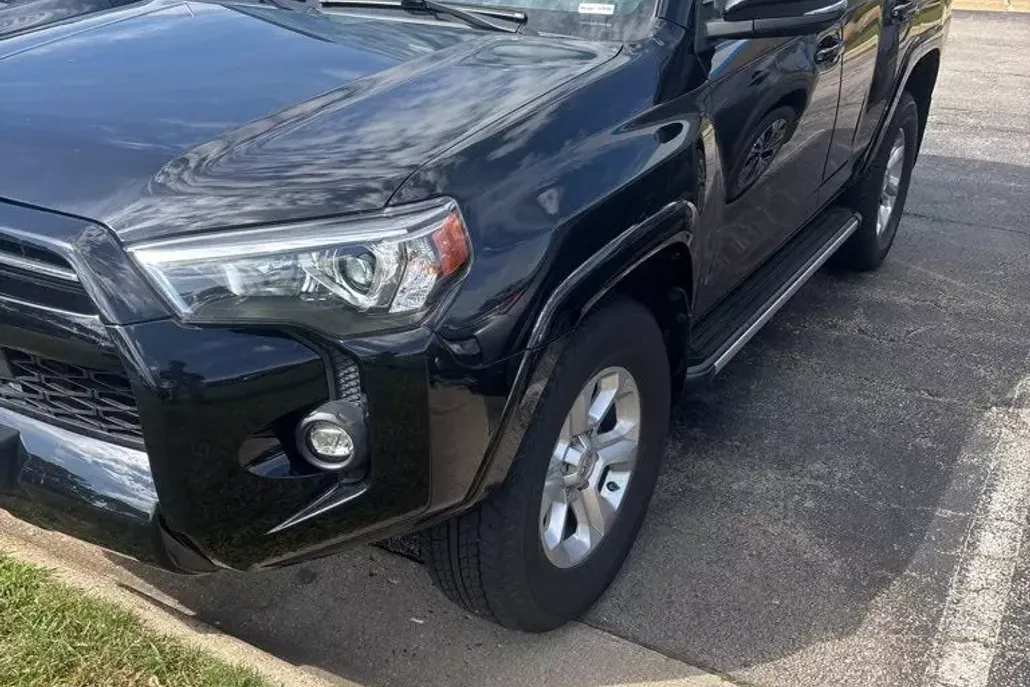 2021 Toyota 4Runner SR5 Premium photo 1