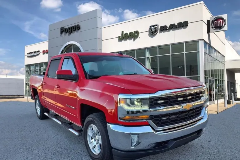 2017 Chevrolet Silverado 1500 photo 1