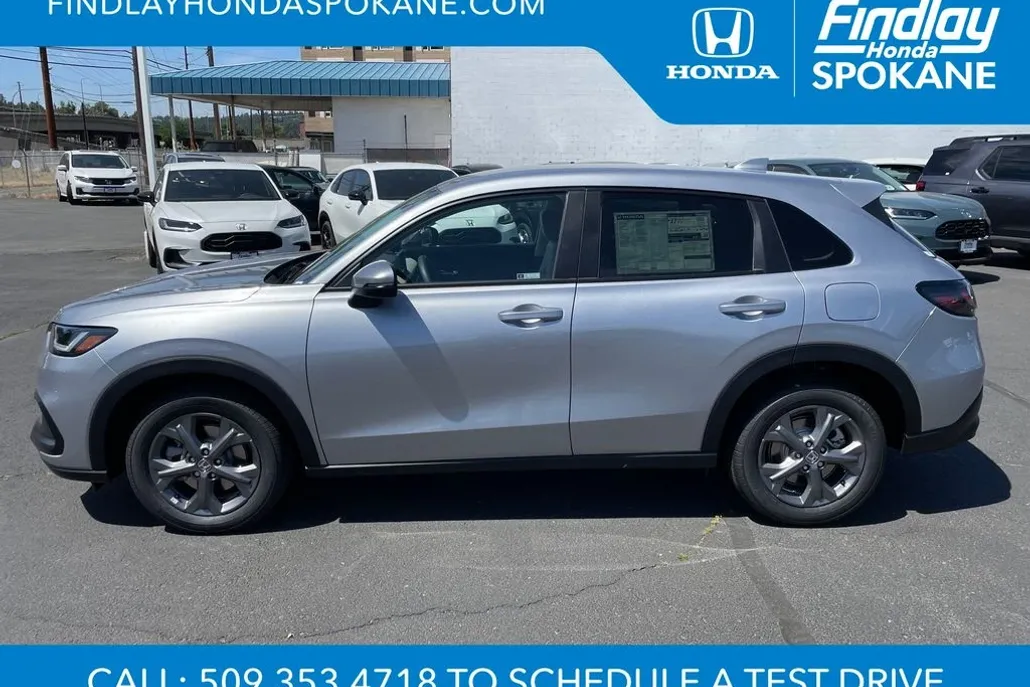 2026 Honda HR-V LX photo 1