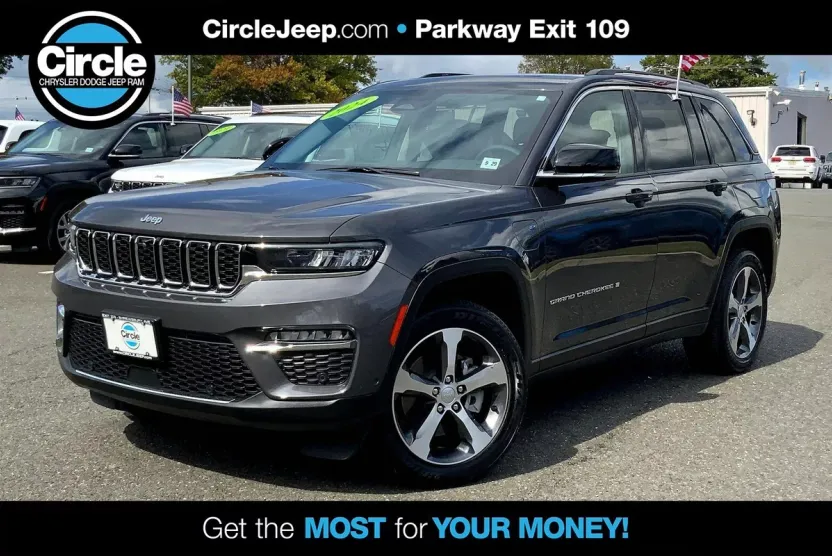 2024 Jeep Cherokee Limited 4xe photo 1