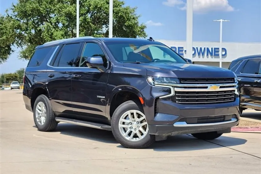 2023 Chevrolet Tahoe LT photo 1