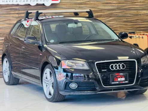 2013 Audi A3 Quattro Premium Plus photo 4