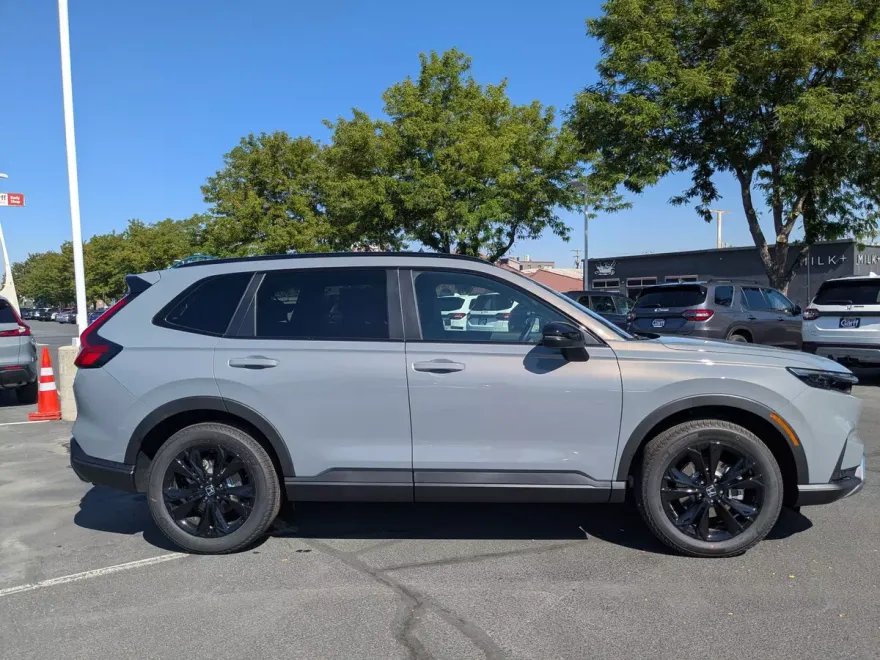 2026 Honda CR-V Sport Touring Hybrid photo 1