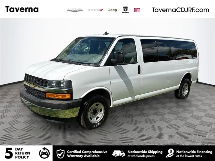 2020 Chevrolet Express 3500 LT photo 1