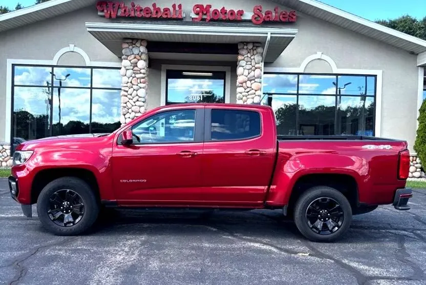 2021 Chevrolet Colorado LT photo 1