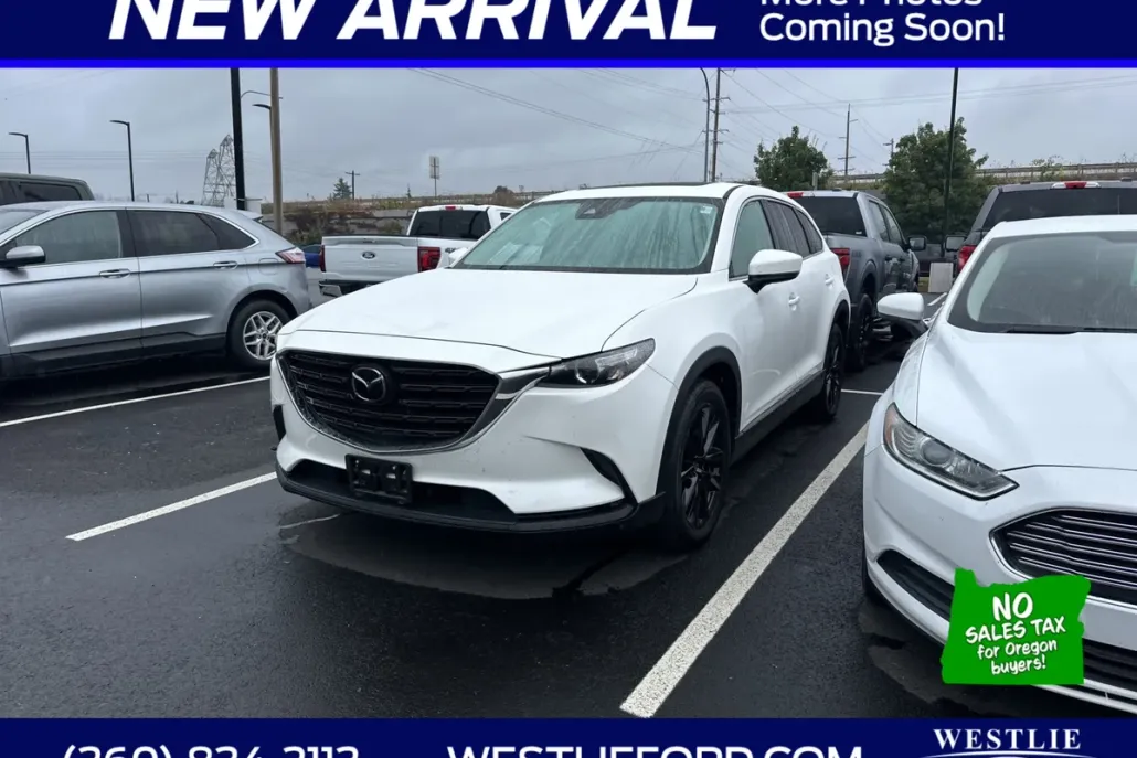 2023 Mazda CX-9 Touring photo 1