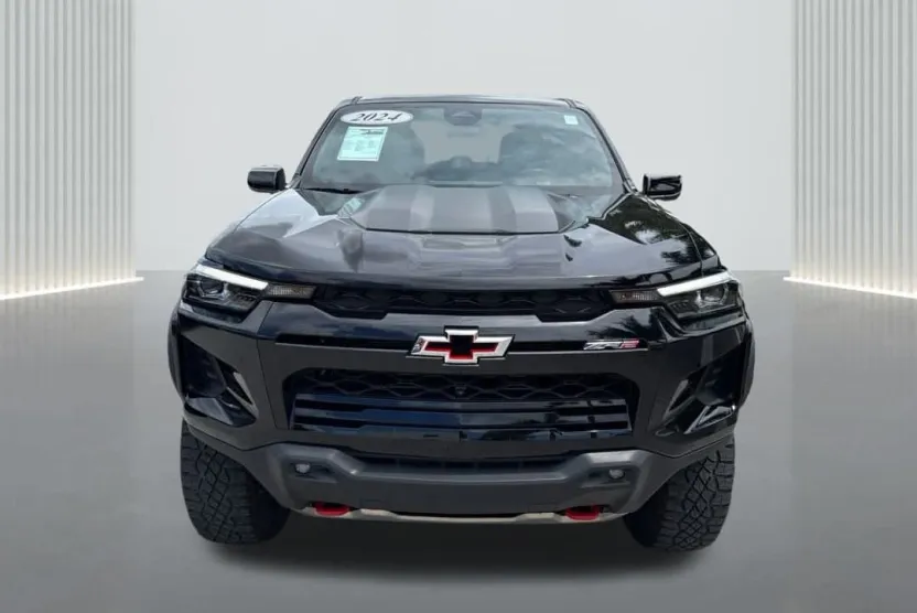 2023 Chevrolet Colorado ZR2 photo 1