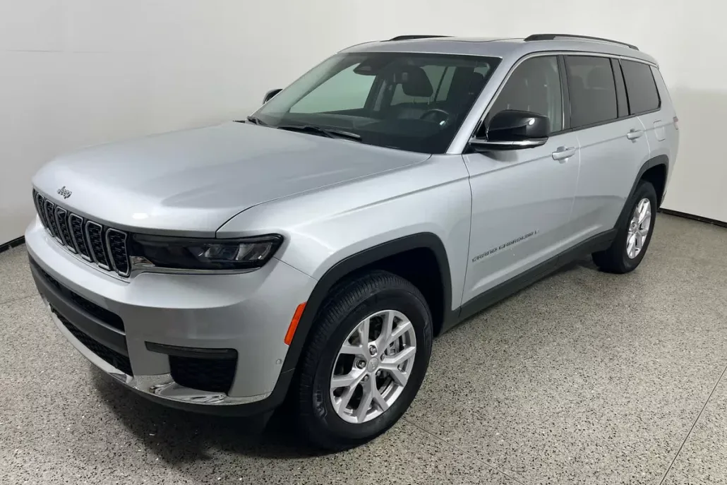 2022 Jeep Grand Cherokee Limited photo 1