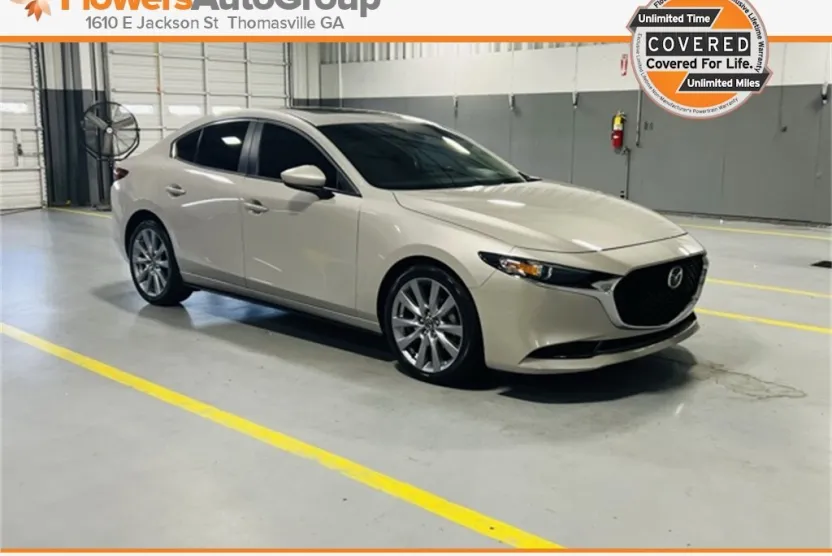 2022 Mazda Mazda3 Preferred photo 1