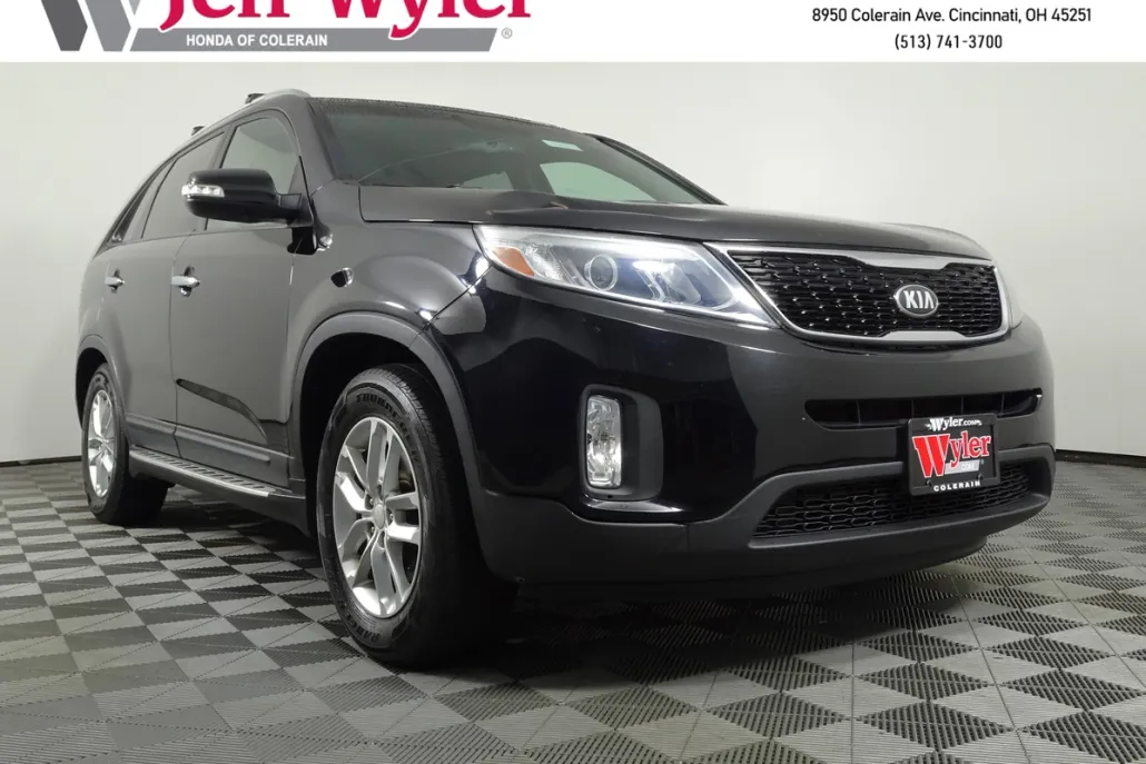 2014 Kia Sorento LX photo 1