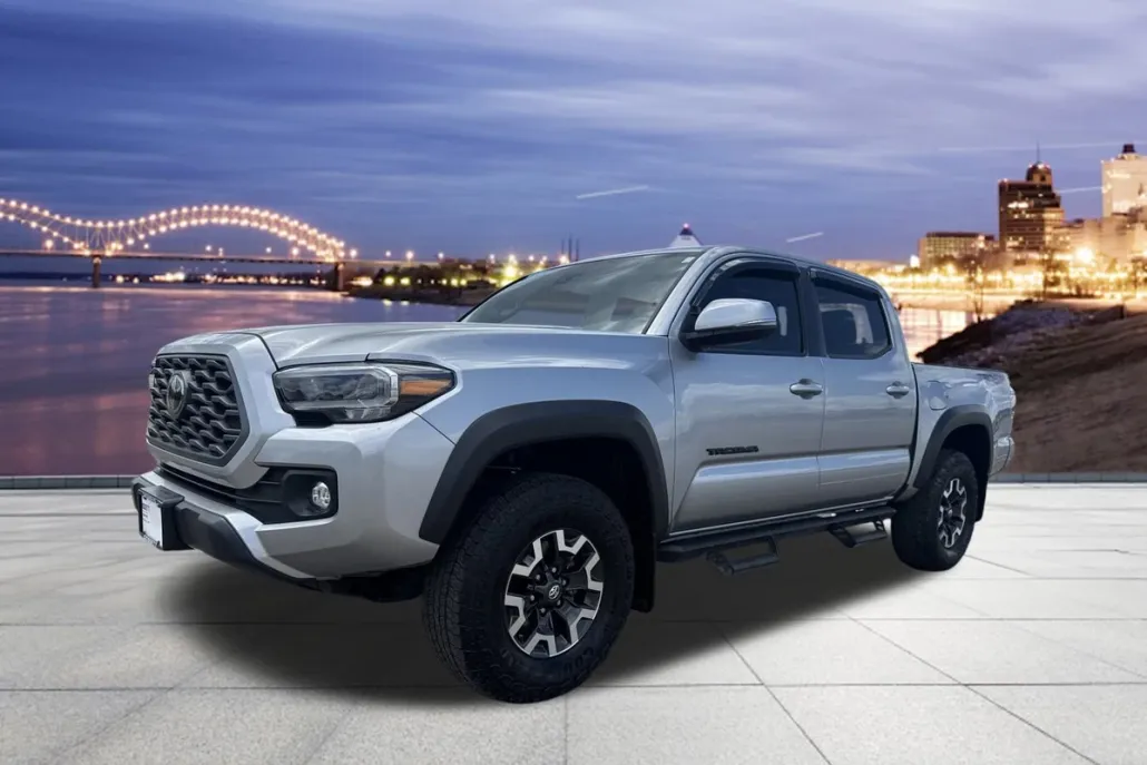 2023 Toyota Tacoma TRD photo 1