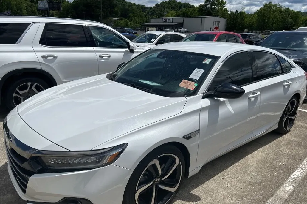 2022 Honda Accord Sport SE 1.5T photo 1