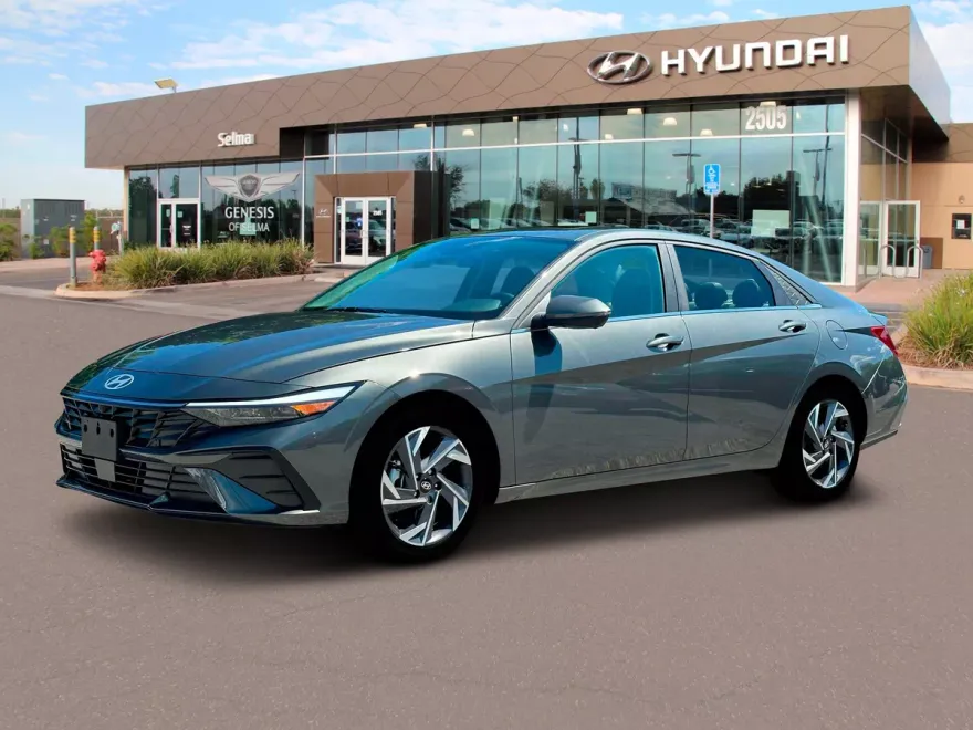 2025 Hyundai Elantra Limited photo 1