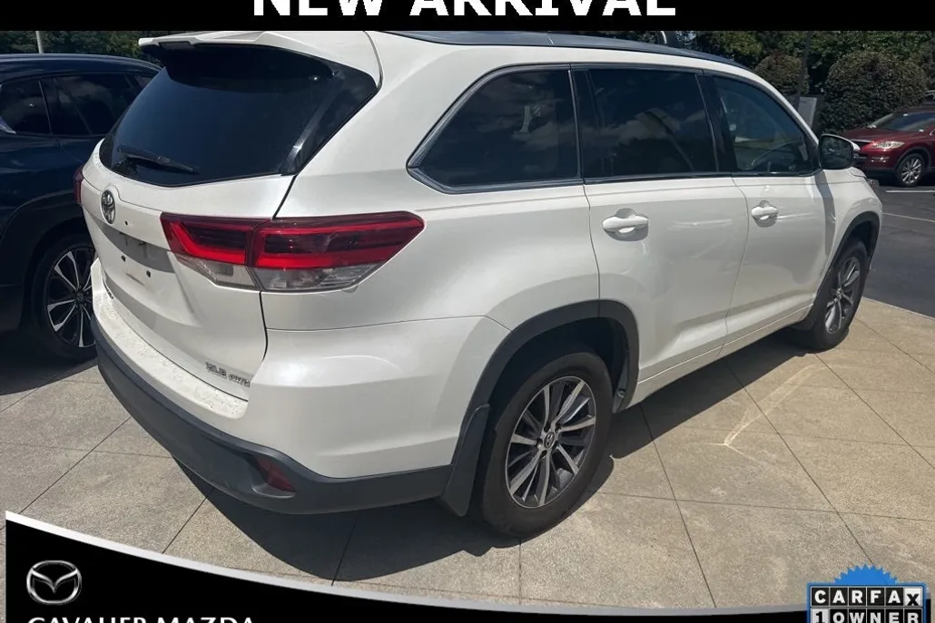 2018 Toyota Highlander XLE photo 1