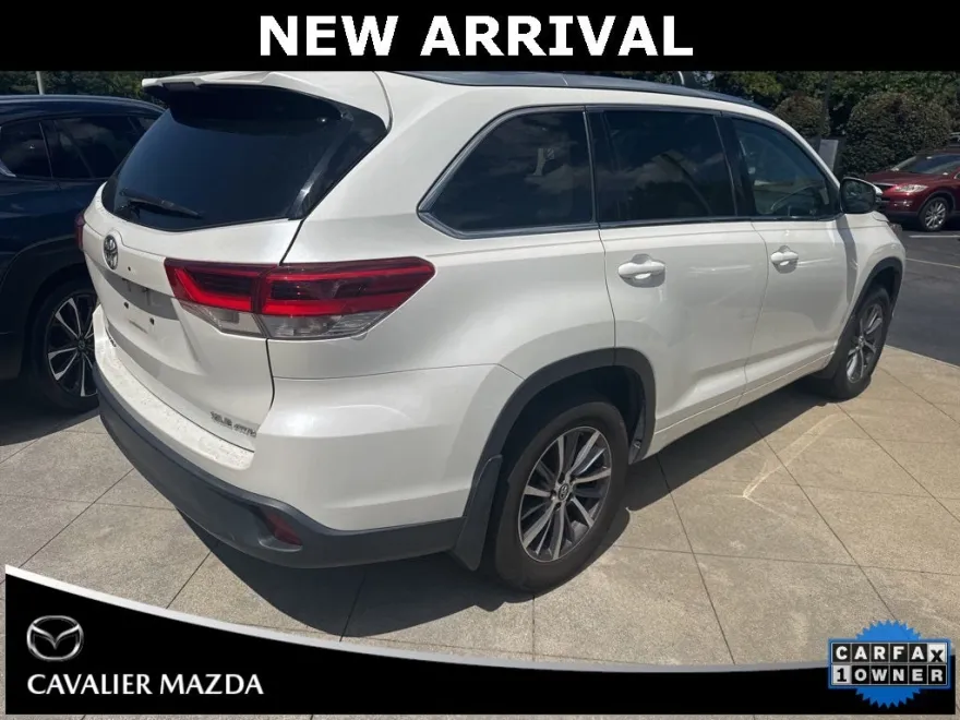 2018 Toyota Highlander XLE photo 1