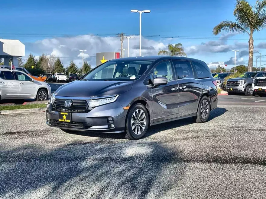 2023 Honda Odyssey EX-L photo 1