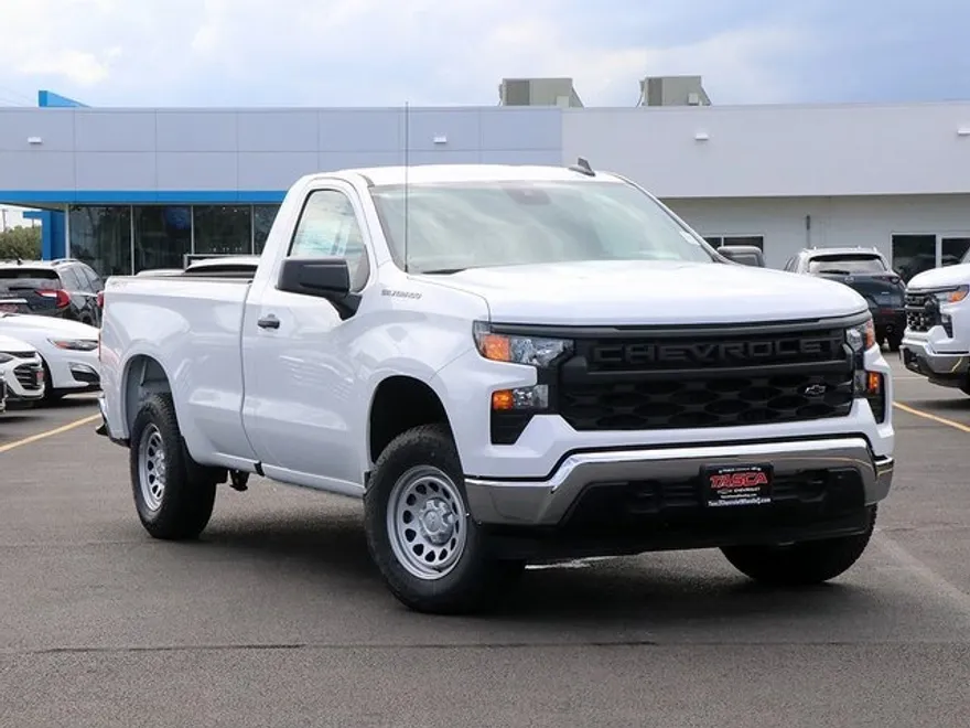 2025 Chevrolet Silverado 1500 photo 1