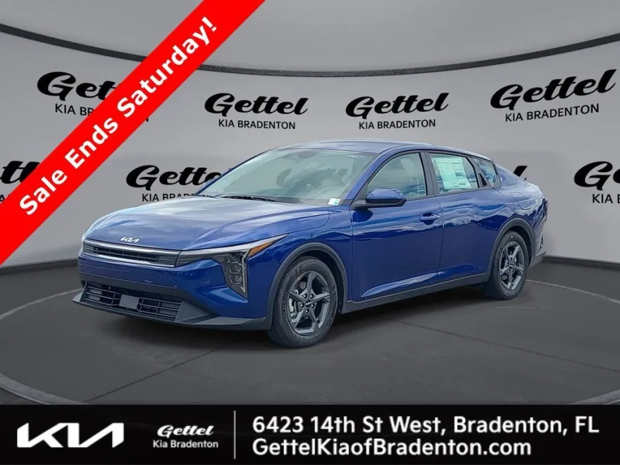2025 Kia K4 LXS photo 1