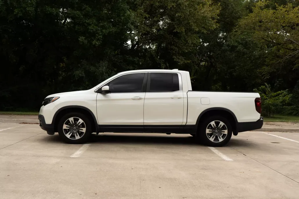 2017 Honda Ridgeline RTL photo 1