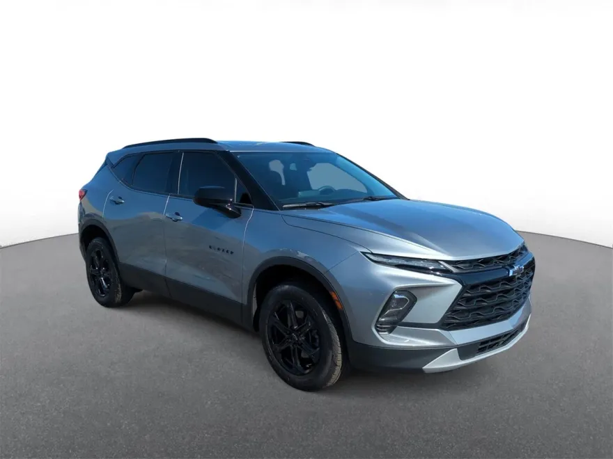2024 Chevrolet Blazer 2LT photo 1