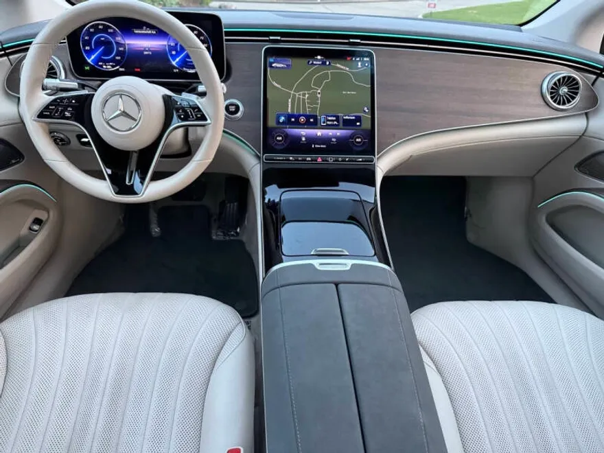 2023 Mercedes Benz EQS Sedan 450 photo 1