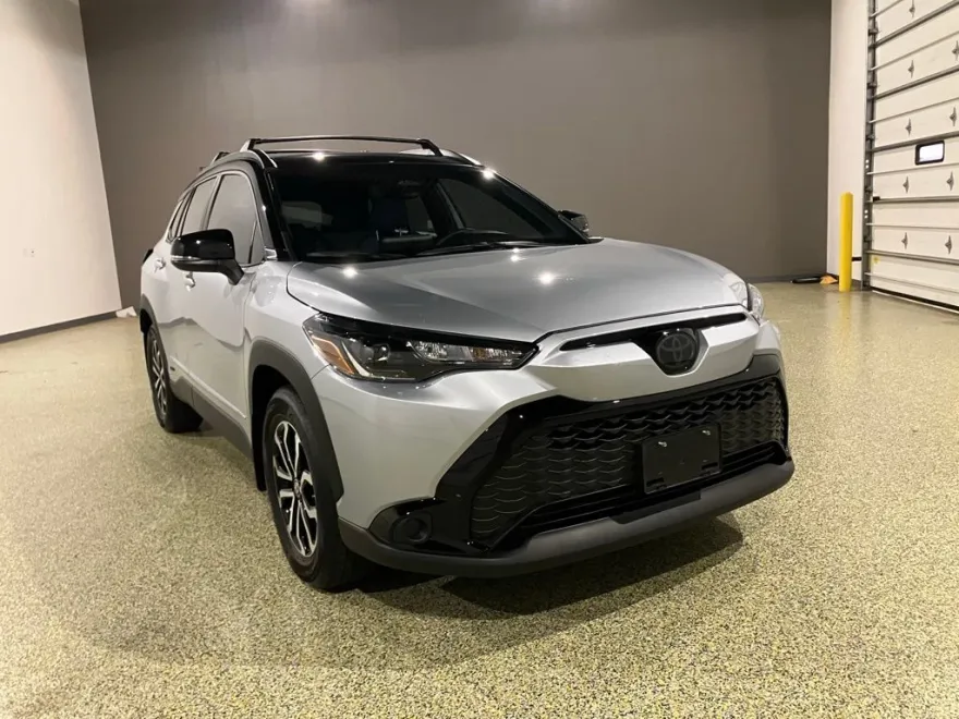 2024 Toyota Corolla Hybrid SE photo 1
