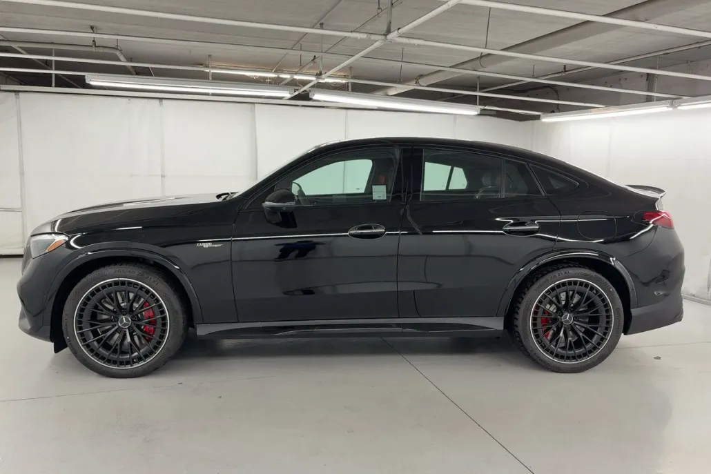 2025 Mercedes Benz GLC AMG 63 4MATIC photo 1
