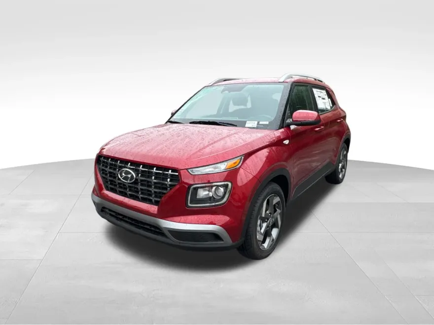 2025 Hyundai Venue SEL photo 1