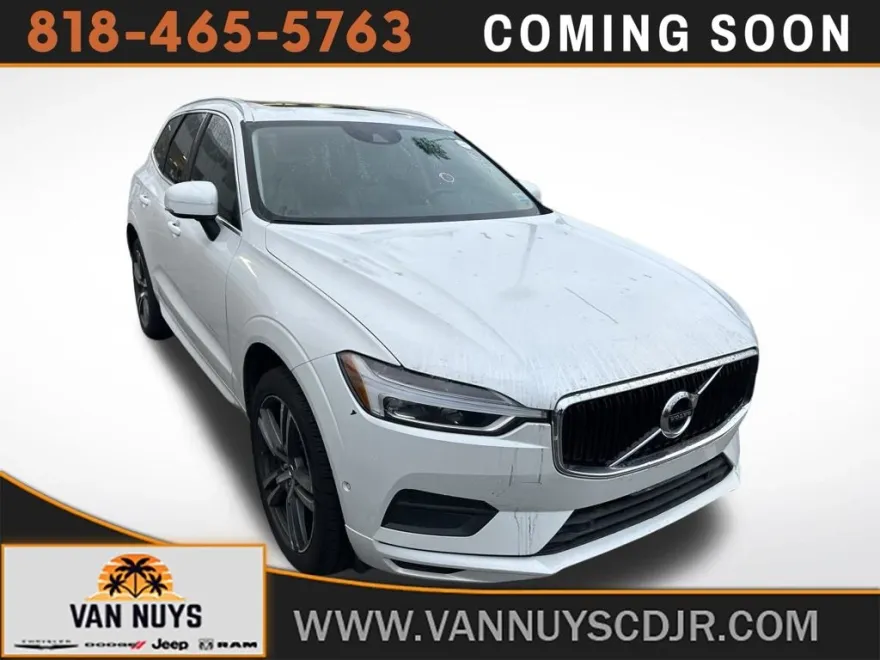 2019 Volvo XC60 T5 Momentum photo 1