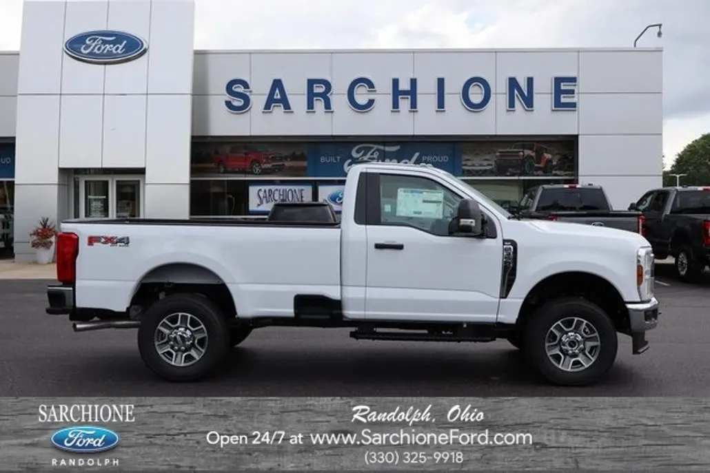 2025 Ford F-350 photo 1