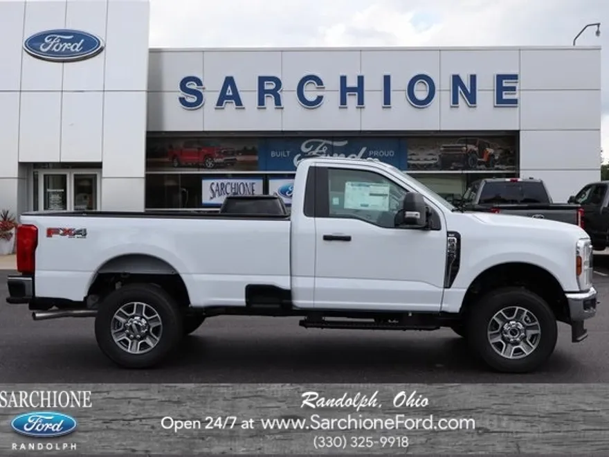 2025 Ford F-350 photo 1