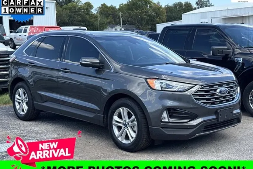 2020 Ford Edge SEL photo 1