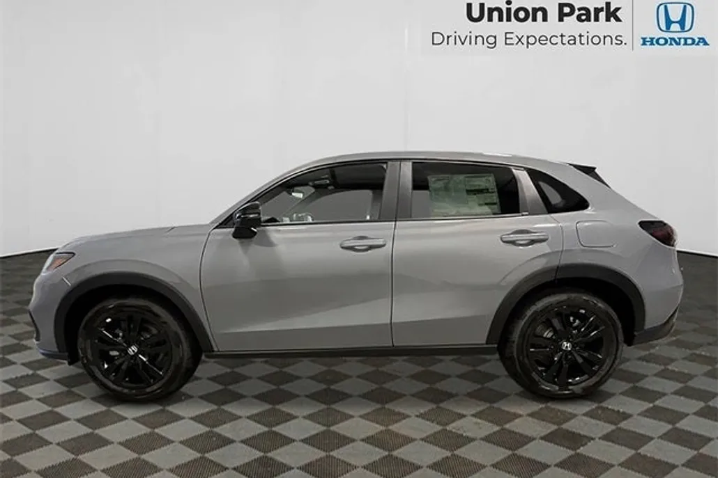 2026 Honda HR-V Sport photo 1