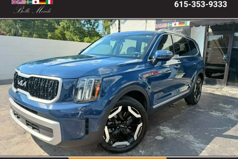 2023 Kia Telluride EX photo 1