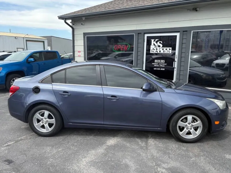 2014 Chevrolet Cruze photo 1