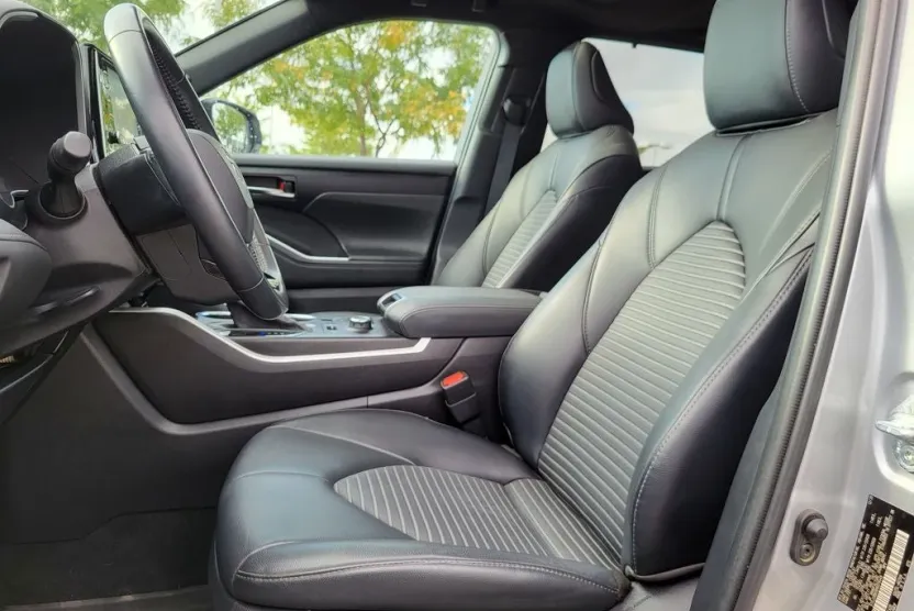 2021 Toyota Highlander XSE photo 1