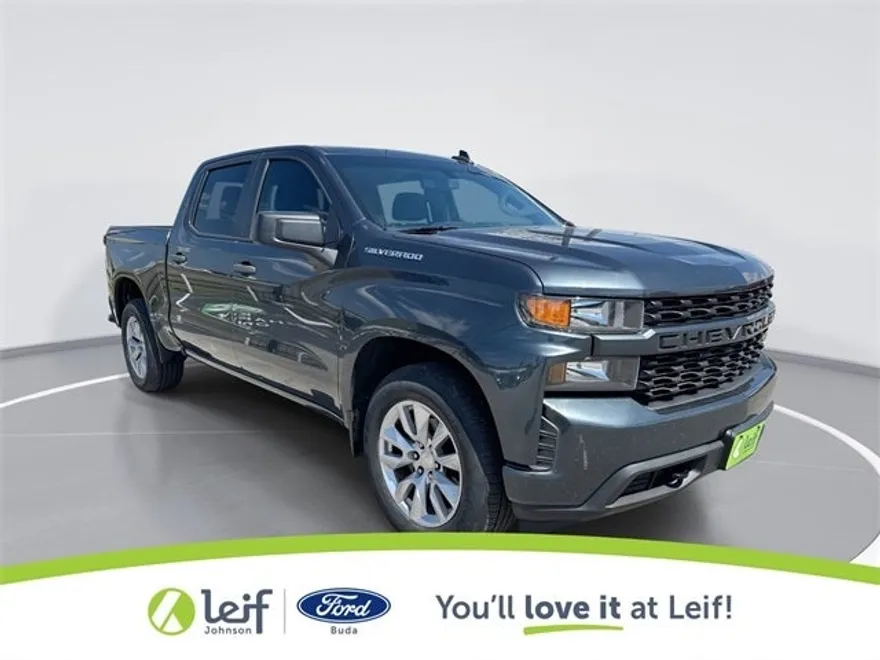 2019 Chevrolet Silverado 1500 Custom photo 1